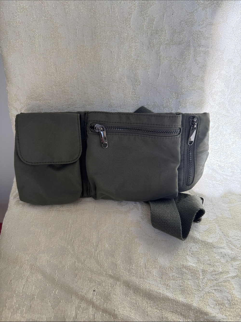 wild fable Olive Green Men's Belt Bag with Multiple Pockets